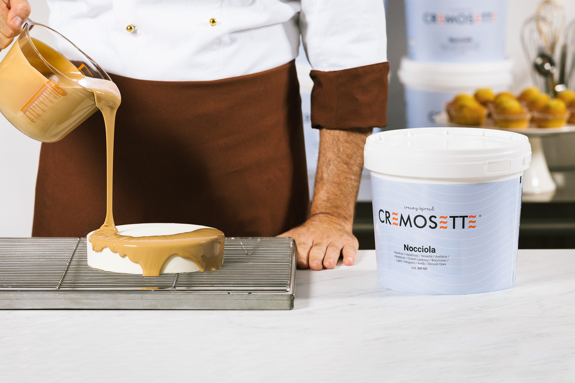 Cremosette hazelnut - крем за ганаш, пълнежи и глазура с лешници 5,5кг 241101 LEAGEL